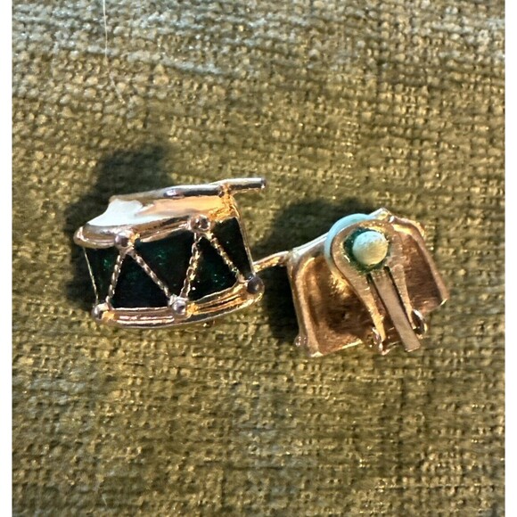 Clip On Earrings Christmas Tree Candles Bells Drum Silver Gold Plate Lot 4 Pairs - Picture 5 of 11